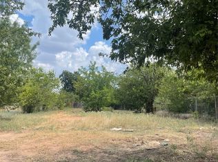 1381 Sycamore St, Abilene, TX 79602