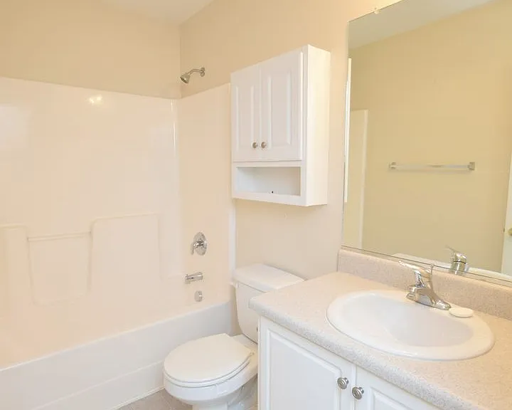 336 Belair Rd — Photo 8