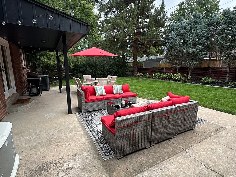3092 S Josephine St — Photo 32