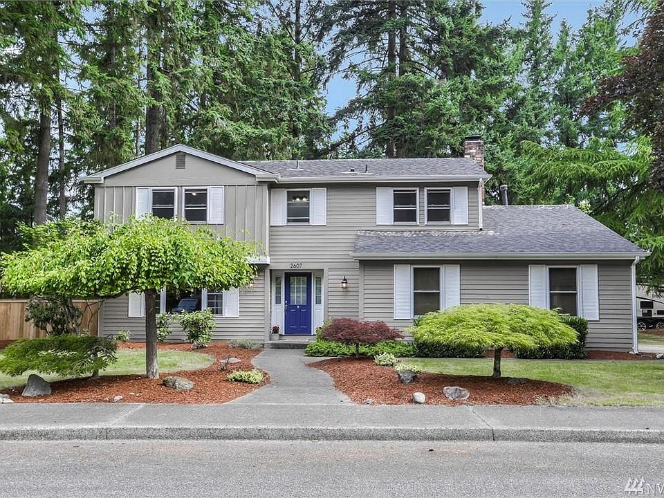 1st image of 2607 32nd Ave SE
