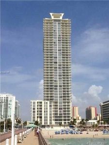 16699 Collins Ave APT 1909, Sunny Isles Beach, FL, 33160