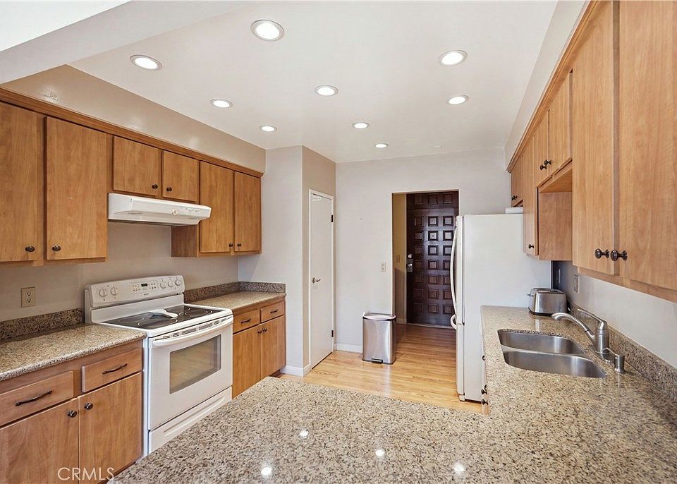 1st image of 12300 Montecito Rd APT 24
