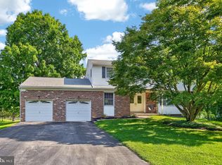 207 Allen Dr, Exton, PA 19341