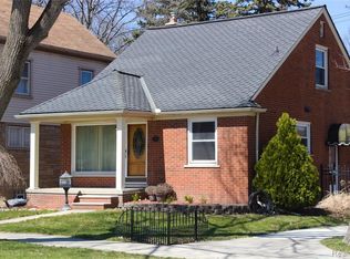 22518 Beech St, Dearborn, MI 48124