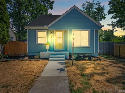 28704 Fairfax St, Southfield, MI, 48076