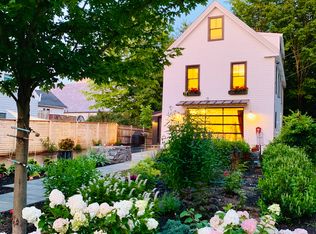 20 Center St, Yarmouth, ME 04096