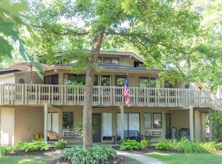 509F Tam O Shanter Dr, Fontana, WI 53125