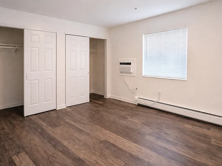 1513 W 70th Ave #101 — Photo 3