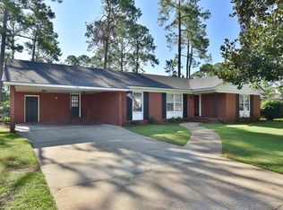 2110 Lullwater Rd, Albany, GA 31707