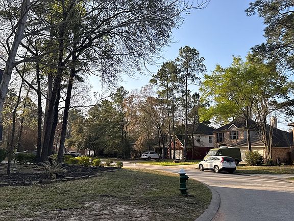 5th image of 26 Millport Dr