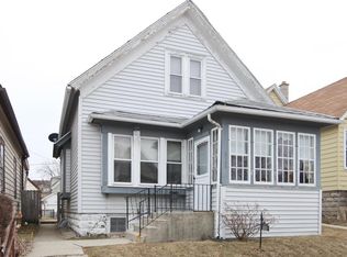 3133 W Madison St, Milwaukee, WI 53215