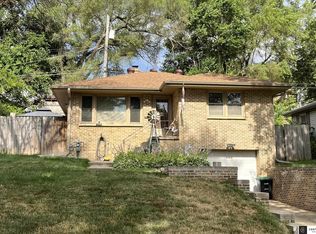3314 N 56th St, Omaha, NE 68104