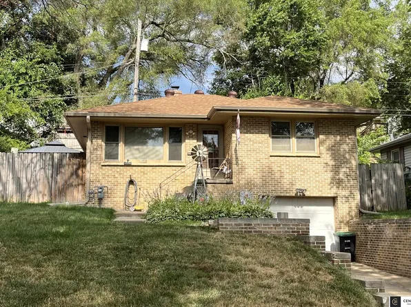 3314 N 56th St, Omaha, NE 68104