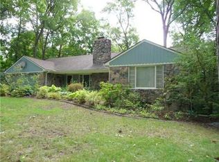 2128 Wallingford Rd, Ann Arbor, MI 48104