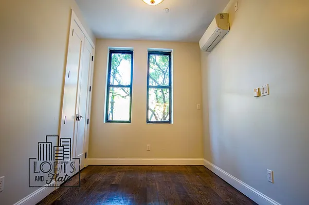 Rented by Lofts and Flats LLC | media 5