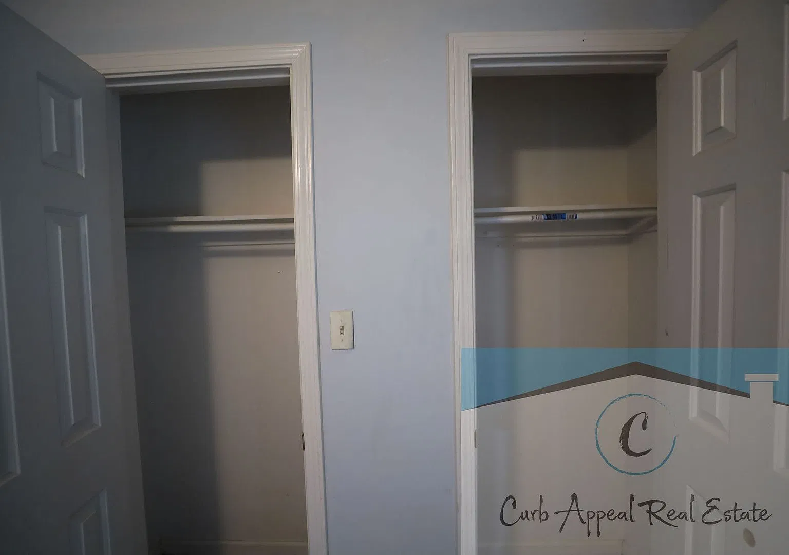 2 bed / 1 bath house - Bono — Photo 2