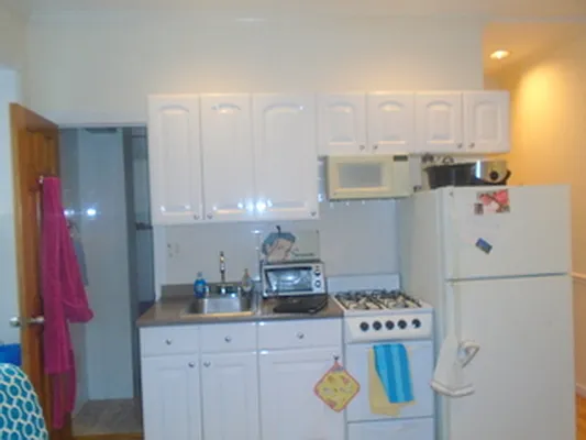 Rented by Prince Real Estate Associates LLC | media 7