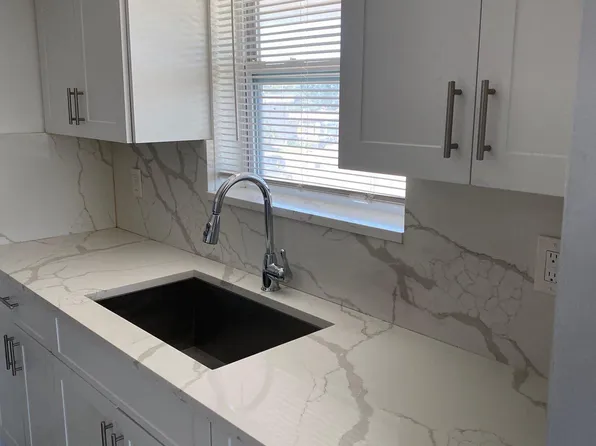 1150 E Sample Road #302, Pompano Beach, FL 33064