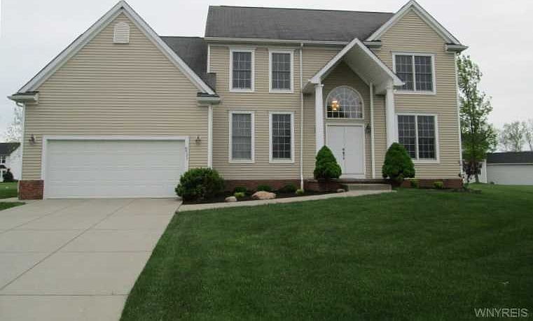 1st image of 8921 Connemara Ln