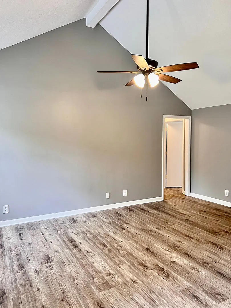 3 Bedroom Home Available in Woodlawn! — Photo 3