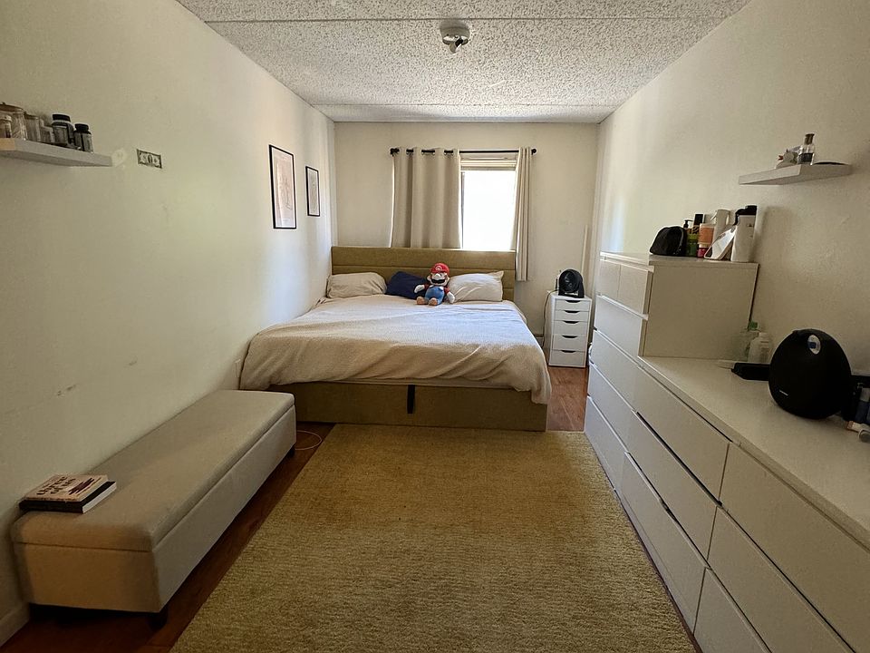 1st image of 8220 Parsons Blvd #2