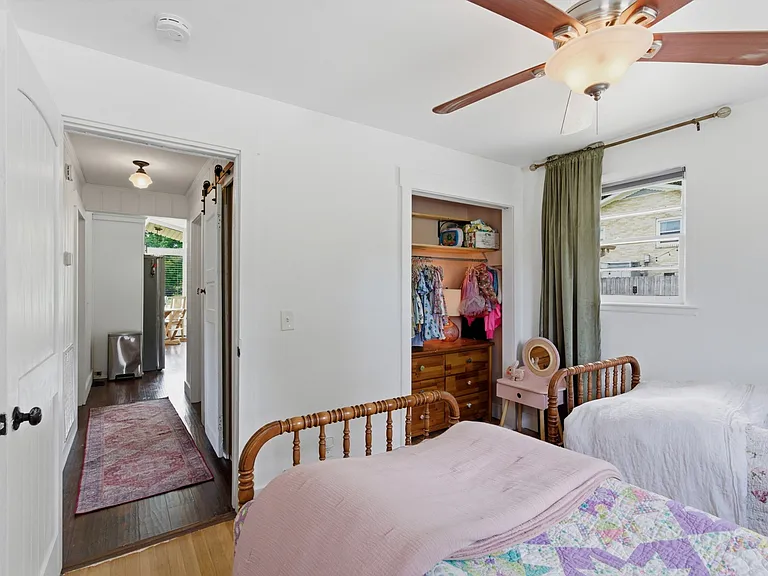 450 Sanders Ferry Rd — Photo 17