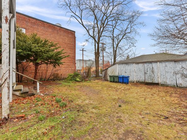 bridgeport-connecticut-448357353 picture