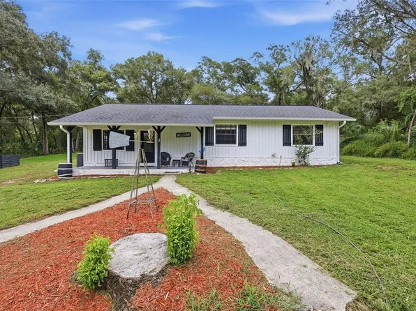 1095 S RIDGEWOOD AVENUE, DELAND, FL 32720