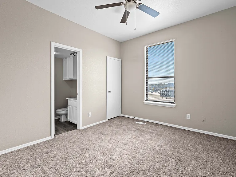 Diamond Ridge Townhomes — Photo 16
