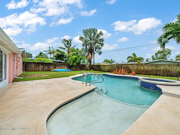4th image of 225 Ocean Spray Ave