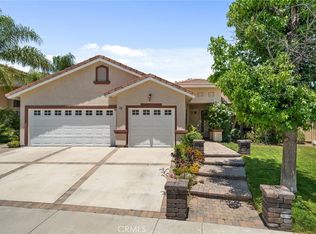 19 Corte Montena, Lake Elsinore, CA 92532