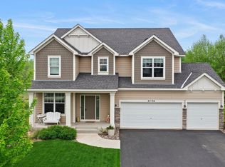 2796 Hawk Ridge Rd NW, Prior Lake, MN 55372