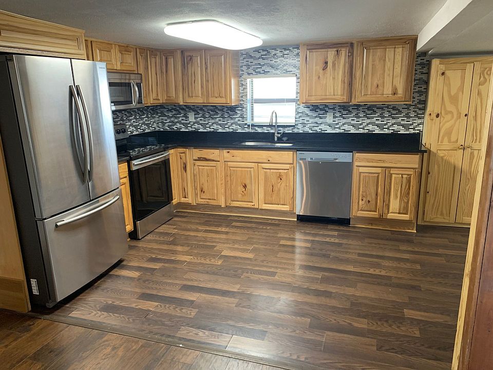 2 Bd/ 1 Ba Tampa/Brandon Rental Utilities Included 4102 Wedgemere