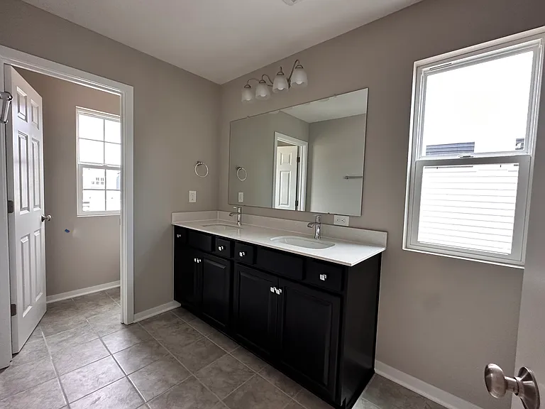 7044 Unitas Loop — Photo 34