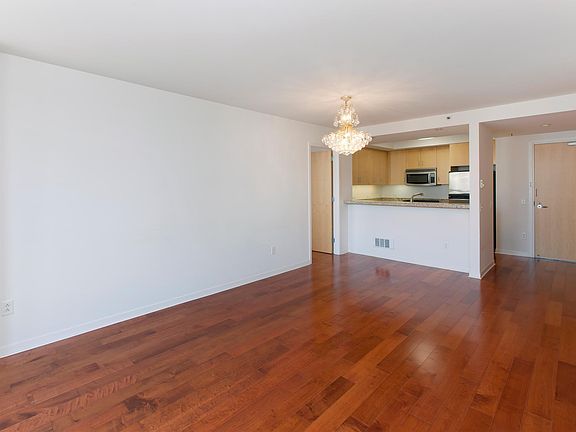 3rd image of 750 Van Ness Ave Unit 705