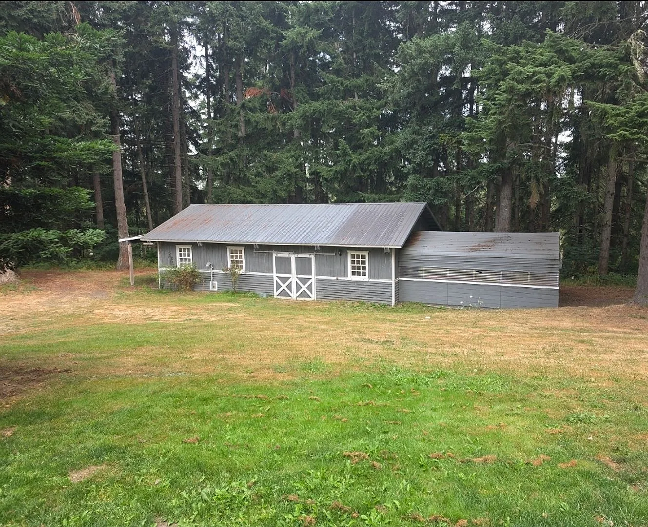 Spacious 3BR Rambler with Large Shop & Office! — Photo 2