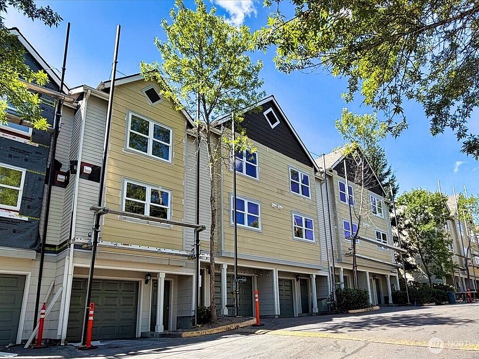 1st image of 3116 164th Street SW #1204