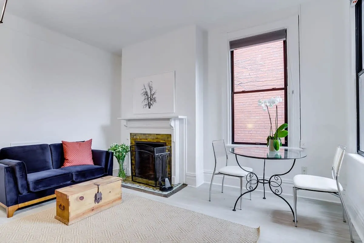1 bed, 300 sqft, $3,000 — Photo 1