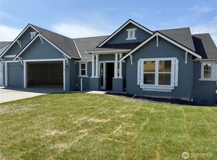 1548 S Kelvin Ct, East Wenatchee, WA 98802