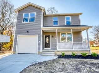 1077 Main St, Agawam, MA 01001