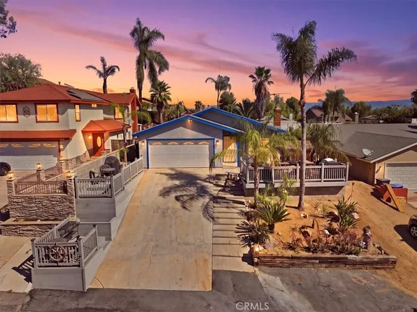 14464 Harvey Ln, Riverside, CA 92503