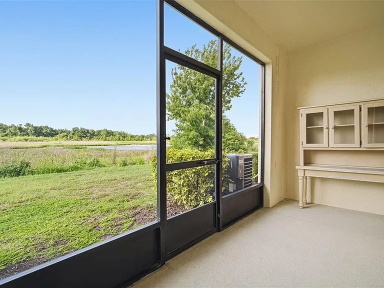 10903 Verawood Dr — Photo 3