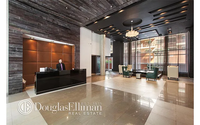 Rented by Douglas Elliman | media 33