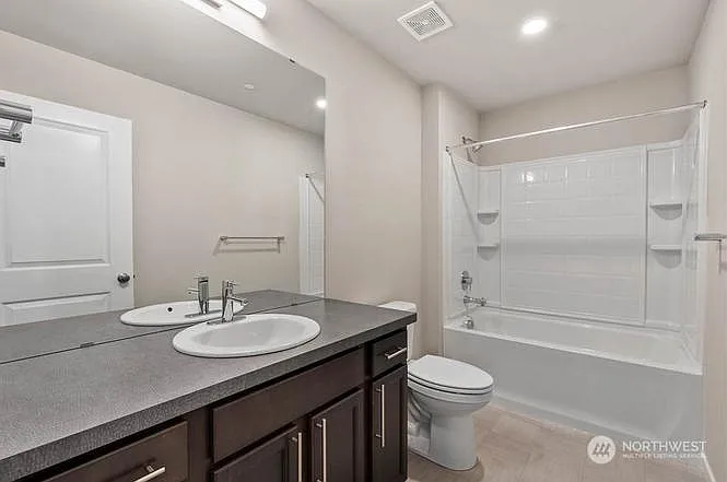 Full Bathroom with Modern Finishes