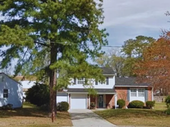 504 Gold Cup Rd, Hampton, VA 23666