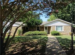 213 Pecan St, Highland Village, TX 75077