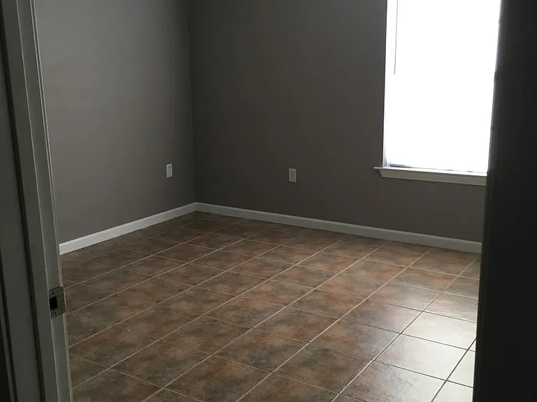 43159 Remington Dr #43159 — Photo 10