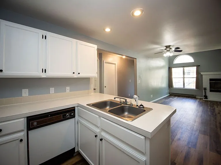 3565 Windmill Dr #A6 — Photo 8