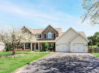 75 Sunnyside Dr, Lewisburg, PA 17837