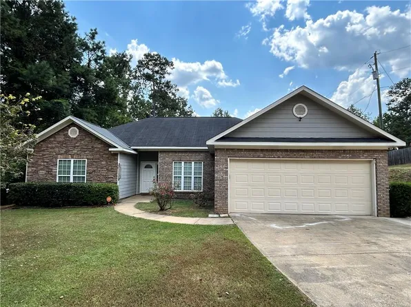 1405 Lee Road 294, Smiths Station, AL 36877